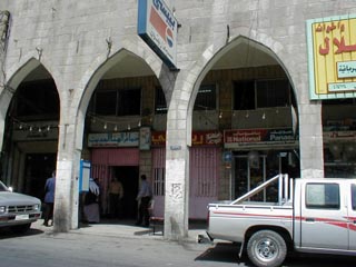 amman01.jpg (27252 バイト)