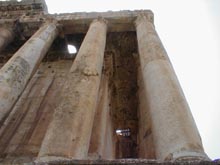 baalbeck02.jpg (14272 バイト)